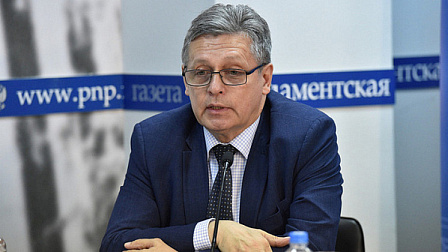 Рифат Сабитов выступил за активное участие журналистов в подготовке кадров СМИ