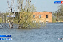 В Омской области Иртыш вышел из берегов и затопил сотни домов